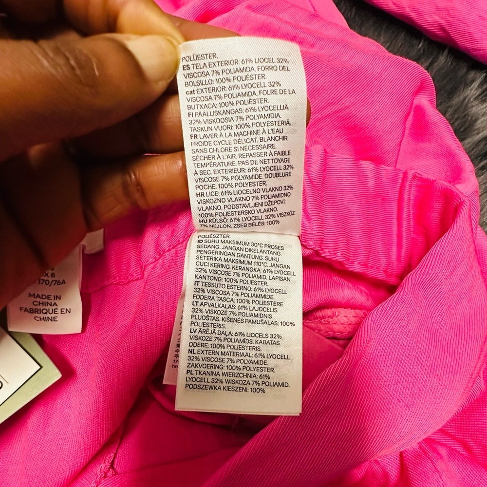 H&M Hot Pink Suit Set | Blazer Size S & Pants Size 8 | Barbiecore | NWT - Picture 16 of 16